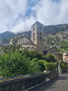 Andorra La Vella mit Kleinkind