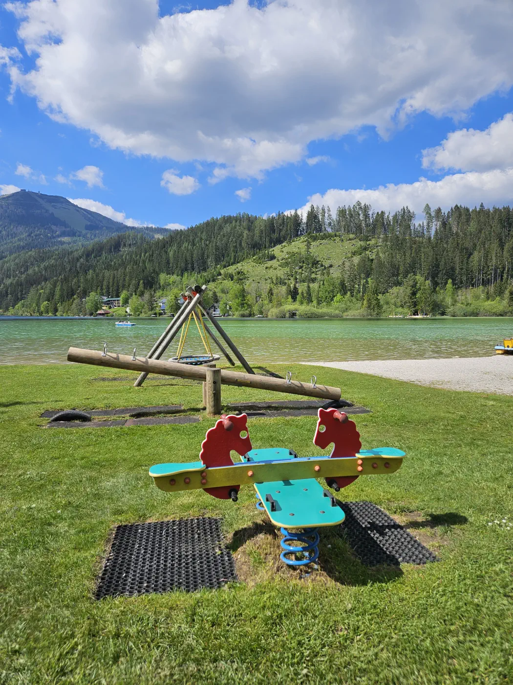 Erlaufsee mit Kleinkind