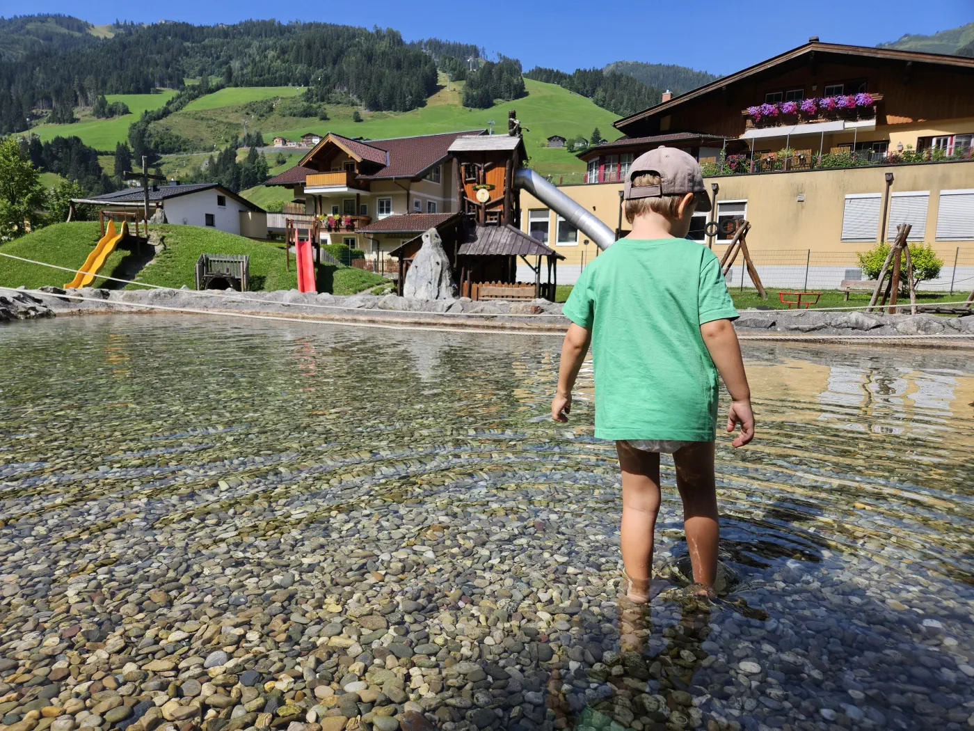 Großarltal mit Kleinkind