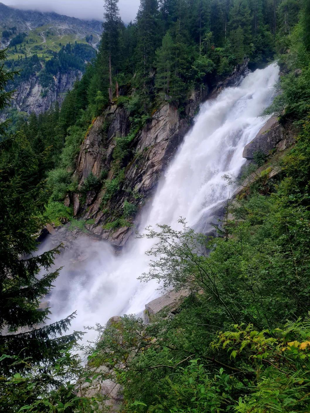 Gewaltige Wassermassen