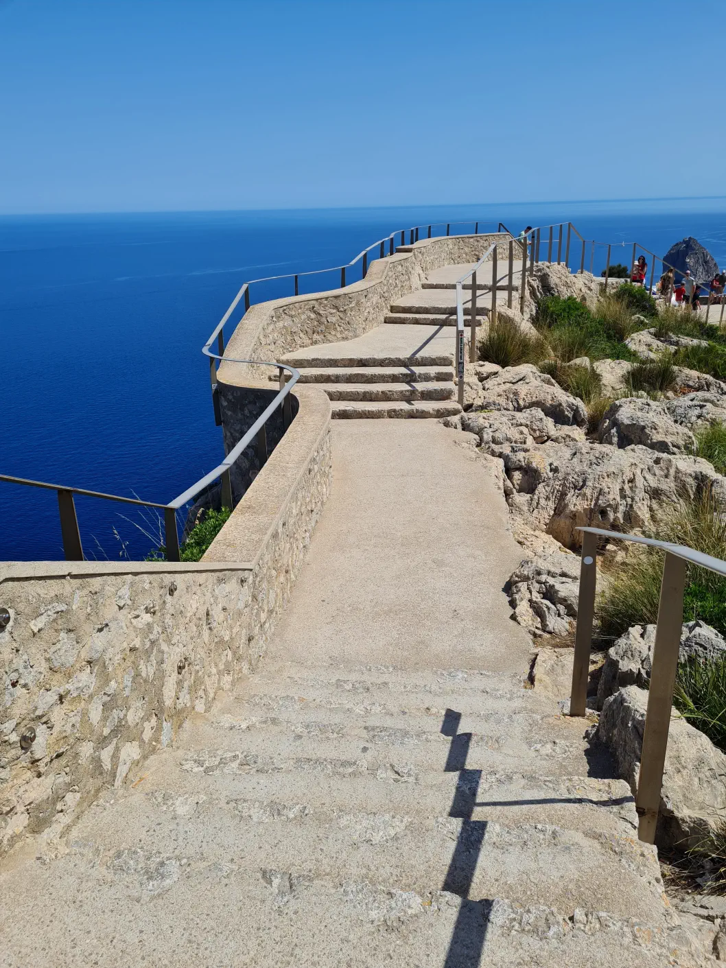 Hier geht es zur Aussichtsterrasse