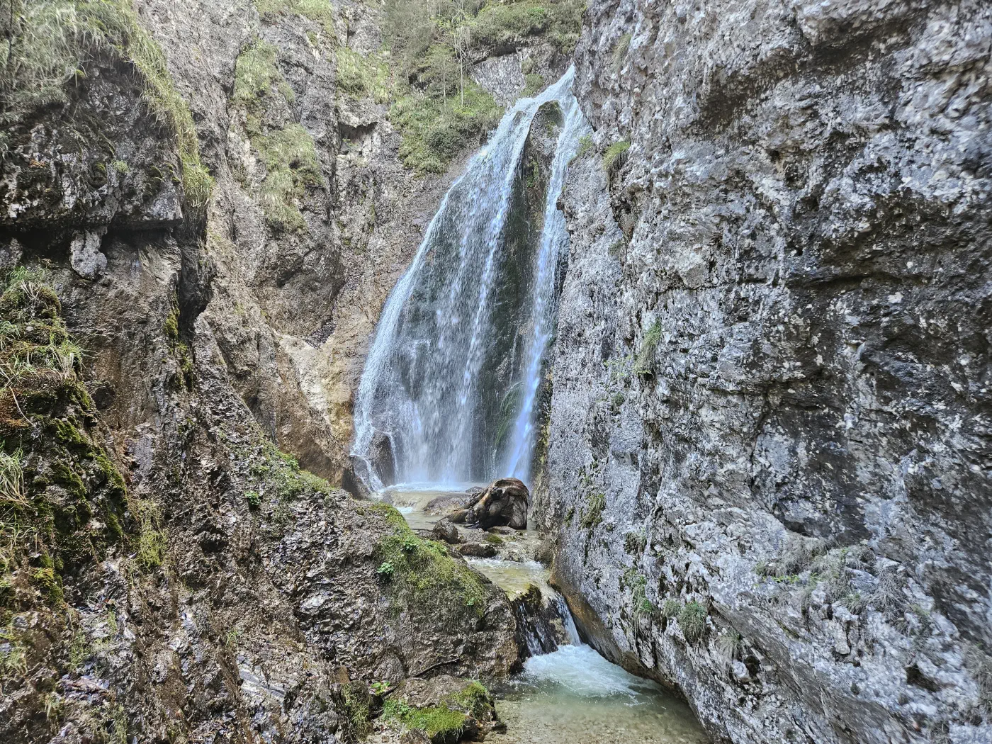 Wasserfall Steiermark Kinderwagen