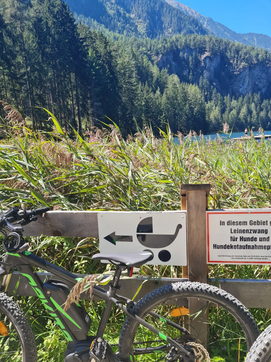 Piburger See mit Kinderwagen