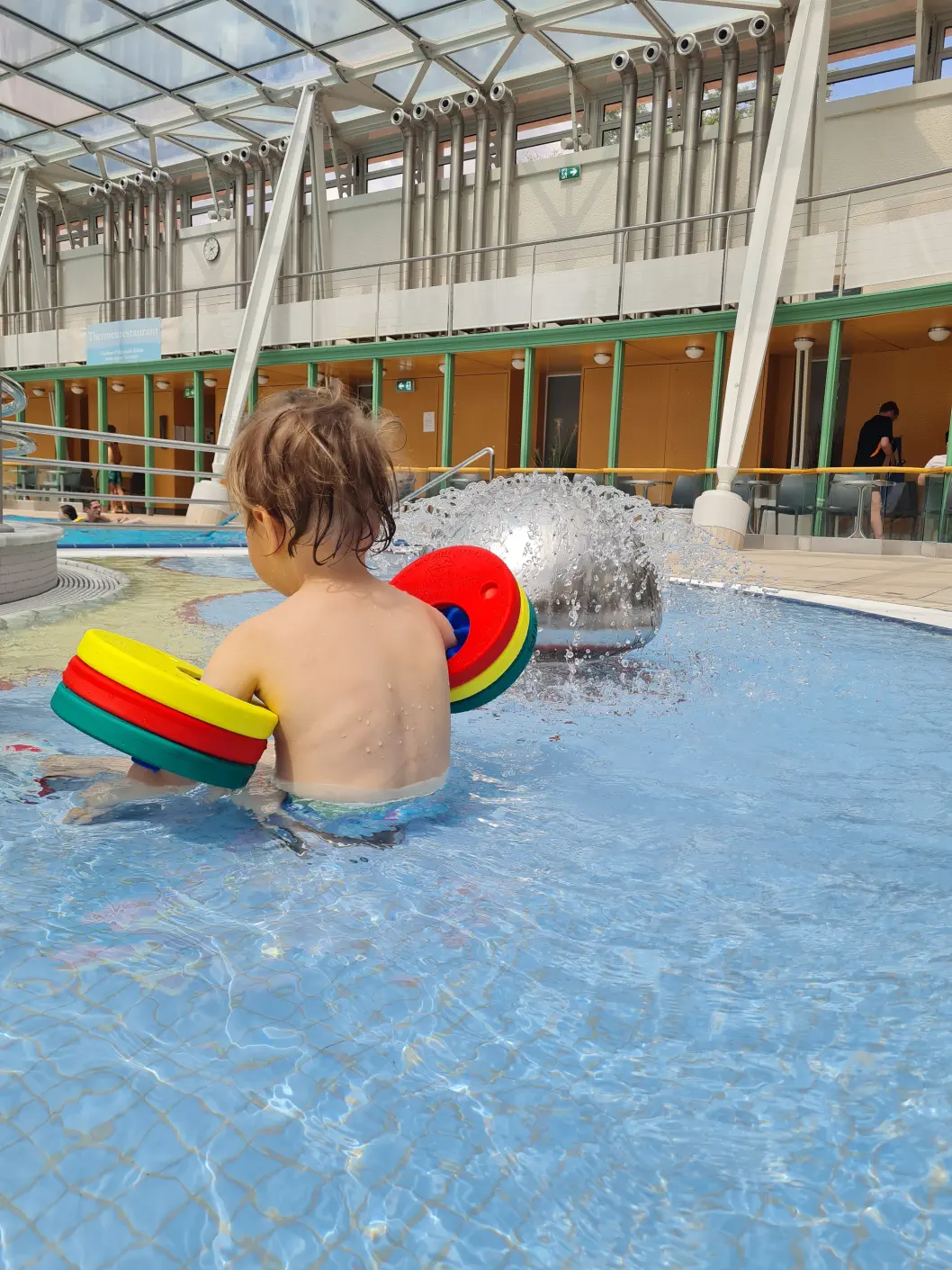 Therme mit Kind Österreich