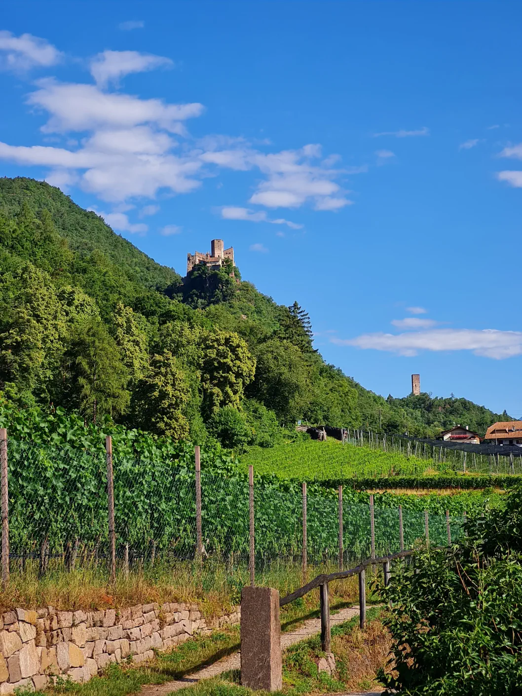 Burg Boymont mit Kinderwagen
