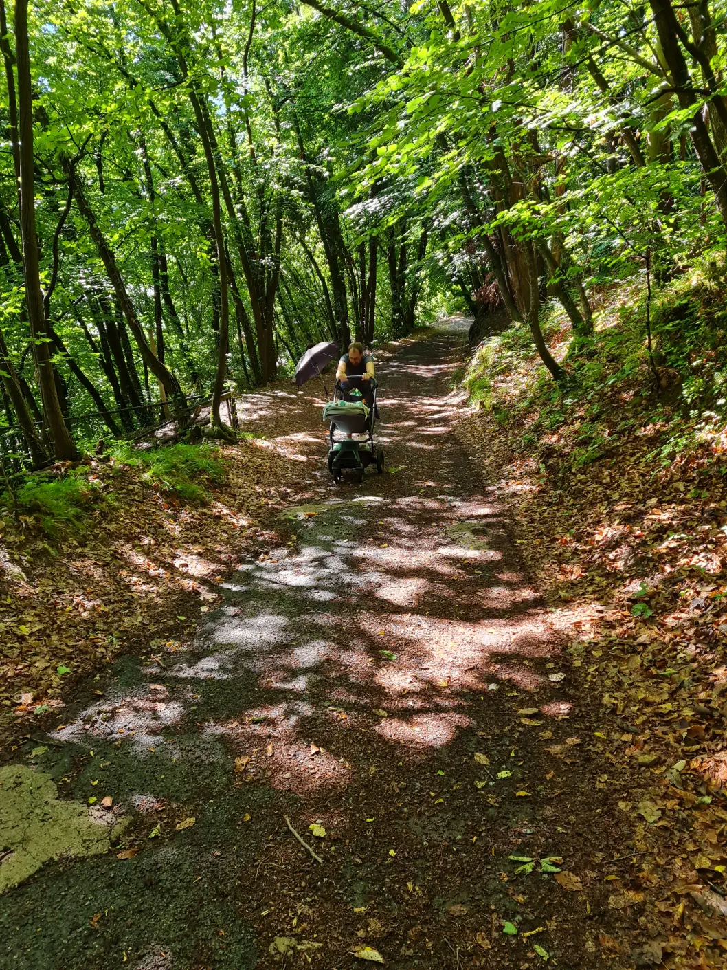 Burg Boymont mit Kinderwagen