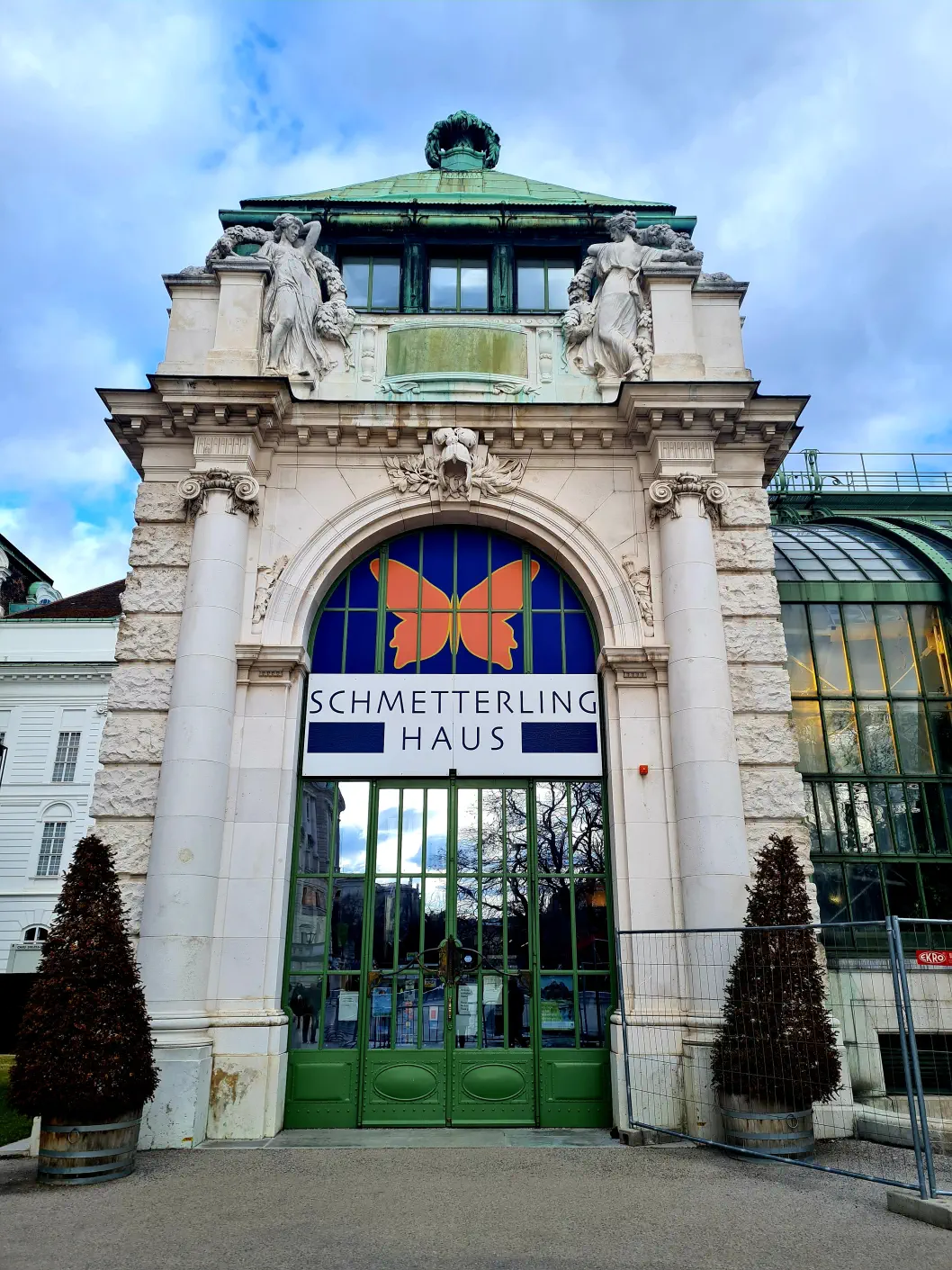Im nordwestlichen Flügel des Palmenhauses befindet sich das Schmetterlingshaus