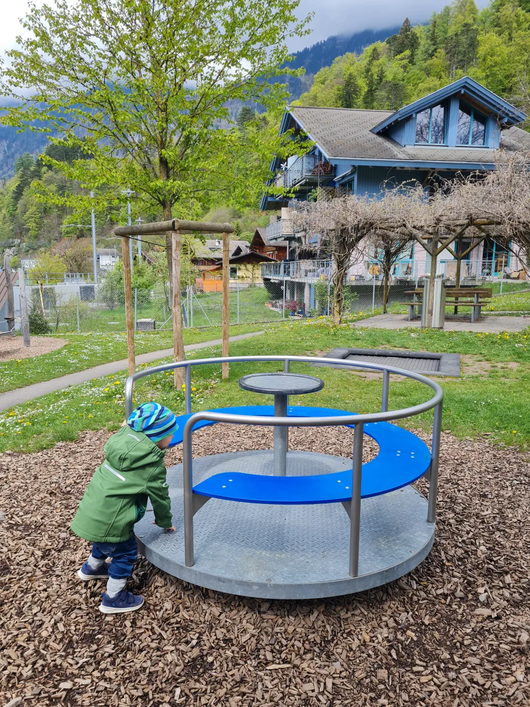Brienzersee mit Kinderwagen