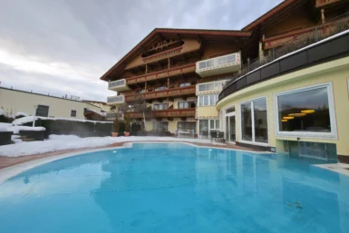 4* Superior Familienhotel mit Wellness in Seefeld