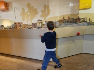Spielzeugmuseum Kleinkind