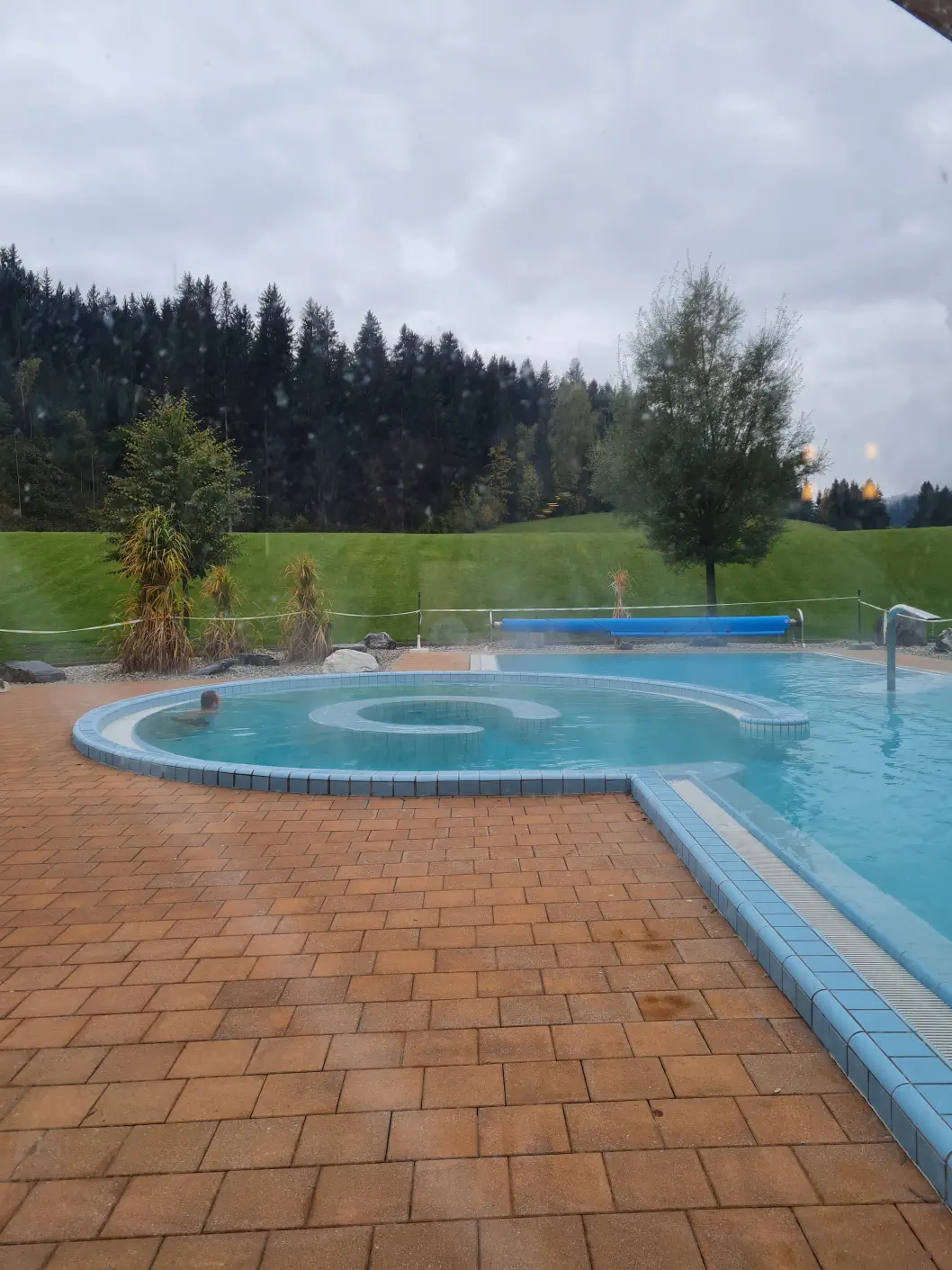 Außenbereich der Therme Amadé