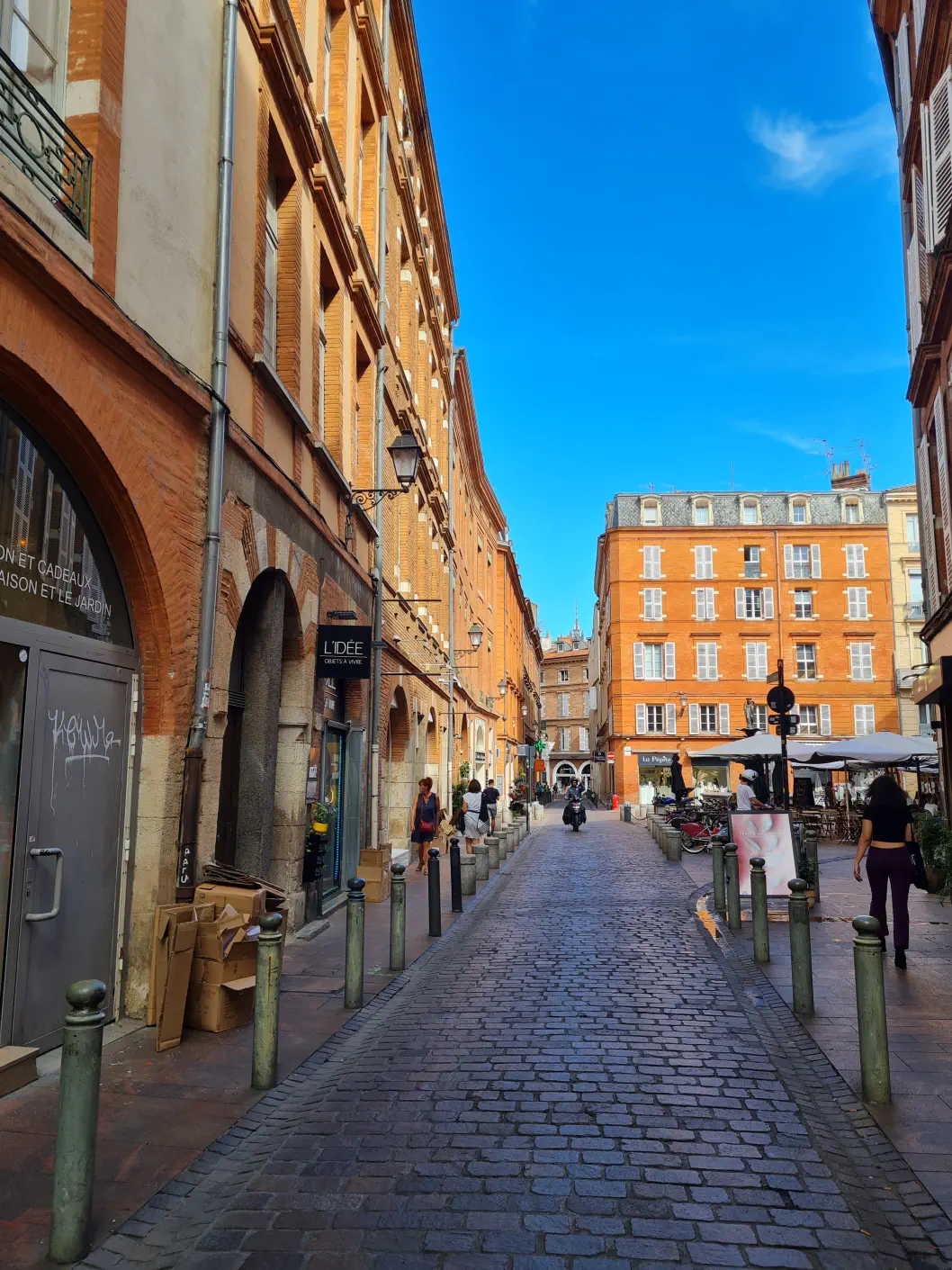 Toulouse mit Kleinkind